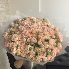 Роза кустовая, Стильная упаковка