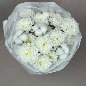 Стойкий букет - комплимент