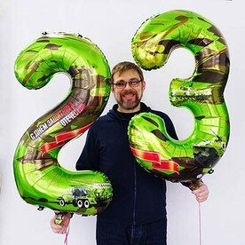 Цифры 23 с гелием на День защитника Отечества