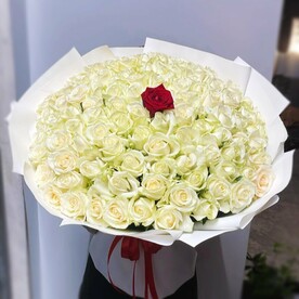 Отличное настроение, Роза белая, Роза красная, Дизайнерская упаковка