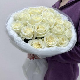 Букет 25 белых роз