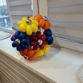Букет из воздушных цветных Ромашек
