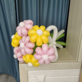 Букет из воздушных ромашек. Жёлто-розовых оттенков