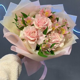 Букет «Кружево» 🤩 французская Роза/ Альстромерия