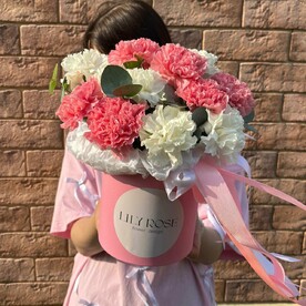 Нежная композиция из диантусов🤍💞