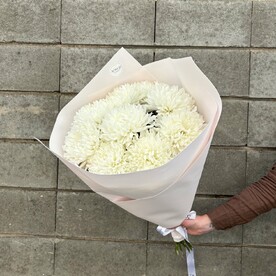 Букет из одноголовых хризантем