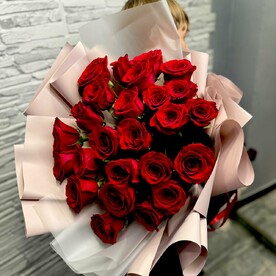 Букет гигант 25 роз