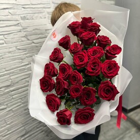 Букет Гигант из 25 красных роз