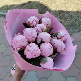 Букет розовых пионов (11 шт)