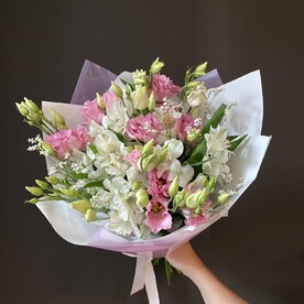 Альстромерия, Лизиантус Эустома, Лимониум, Дизайнерская упаковка