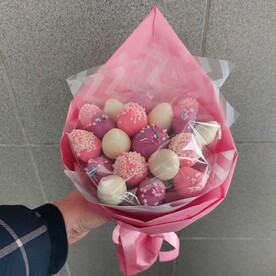 Букет из клубники в шоколаде "Лилу S"