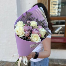 Букет с пионовидной розой Сиреневые дали