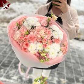 Большой букет с гортензией, эустомой и кустовой розой🩷