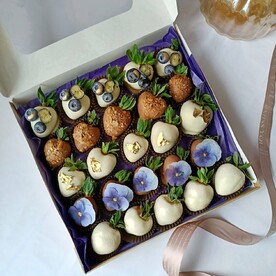 Анютины глазки 💙Набор с клубникой в шоколаде 🍫 Клубника в шоколаде
