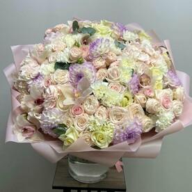 Гортензия, Роза, Роза кустовая, Георгина, Гвоздика, Орхидея, Эвкалипт, Упаковка, Подкормка для цветов, Инструкция по уходу за букетом, Аквабокс, Транспортировочная коробка