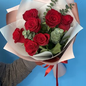 Букет комплимент| 7 кенийских роз🌹