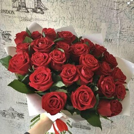 25 роз