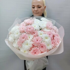 Букет из 11 кустовых хризантем