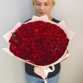 Акция! Букет из 101 бордовой розы (Кения)
