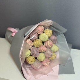 Клубника в шоколаде callebaut бельгия гр, Дутый рис гр, Дизайнерская упаковка, Коробка упаковочная