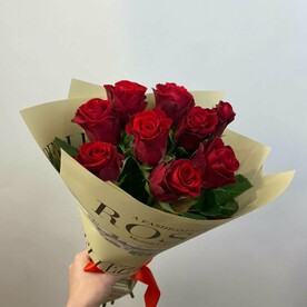 Букет из 9 красных роз