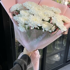 Букет из пышных хризантем