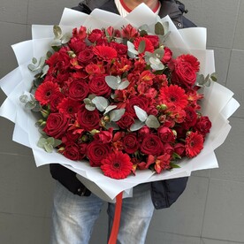 Авторский букет Красный Бархат
