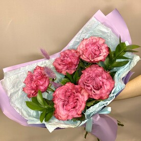 Роза кантри гёл, Рускус, Лагурус, Дизайнерская упаковка