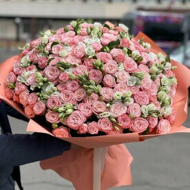 Роза бомбастик, Лизиантус Эустома, Дизайнерская упаковка