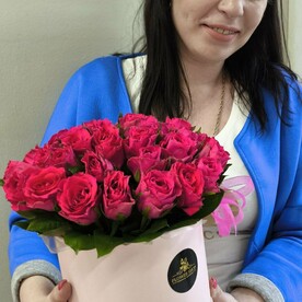 Розы в шляпной коробке
