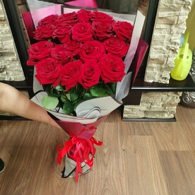 Розы 25