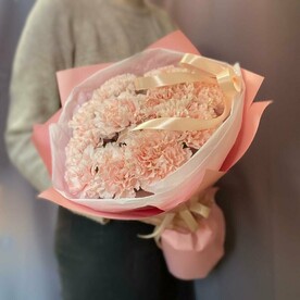 Монобукет "Диантус", 15 цветов, 50 см, в нежной упаковке, бежевые