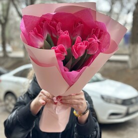 Букет из розовых тюльпанов