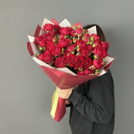 Роза пионовидная кустовая, Дизайнерская упаковка