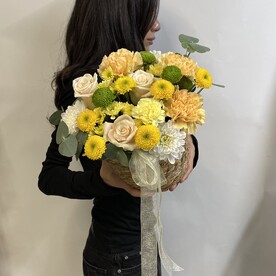 Роза шт, Диантус шт, Хризантема кустовая шт, Сантини шт, Эвкалипт шт, Корзина плетеная шт, Оазис шт, шт, Транспортировочная упаковка шт