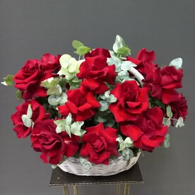 Корзина из французских роз