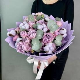 Роза пионовидная кустовая, Хлопок, Эвкалипт, Фоамиран