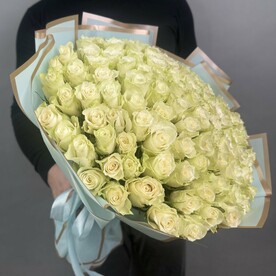 Букет из 101 белой розы