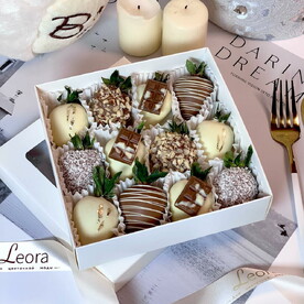 Клубника в Шоколаде 9-12 шт. Бельгийский шоколад Callebaut. Подарочный набор 1091