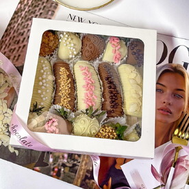 Клубника 8–10 шт. И бананы 4–5 шт. В шоколаде Callebaut — набор №1182