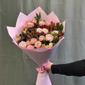 Альстромерия, Роза мадам бомбастик, Дизайнерская упаковка