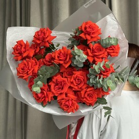 Дуо букет и Розы Нина 25 шт + эвкалипт