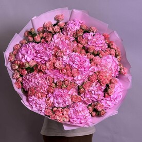 Роза кустовая, Гортензия, Стильная упаковка