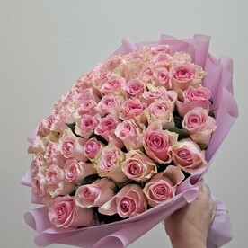 Букет из 51 розовой розы