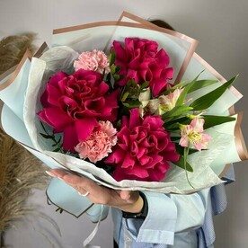 Ароматный комплимент с ажурными Розами