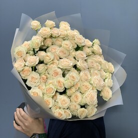 Кустовая роза