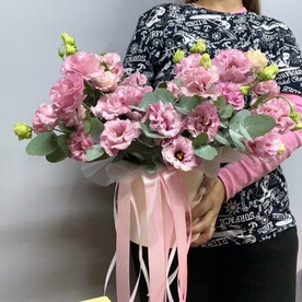 Композиция Эустома душистая в коробке