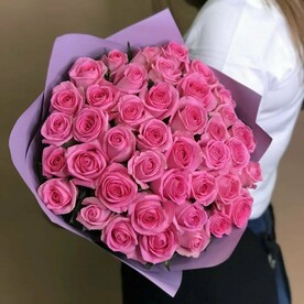 29 Розовых Роз в упаковке