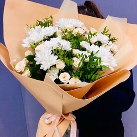Хризантема, Пистация, Кустовая роза, Упаковка