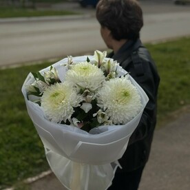 Хризантема антонов, Альстромерия, Эвкалипт, Упаковка